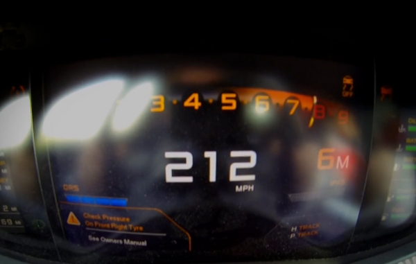 McLaren P1 341 km/h